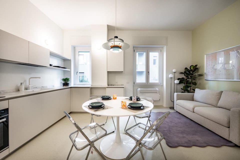 Kitchen or kitchenette, Living room, Seating area, Dining area, oven, stove