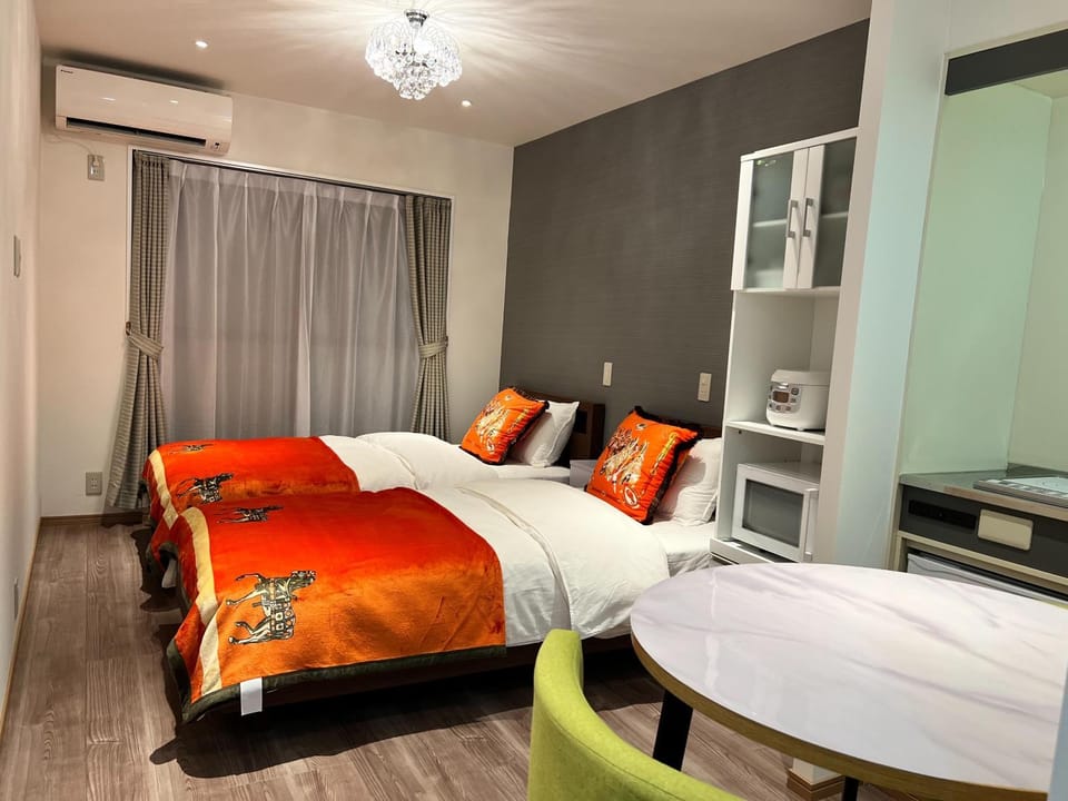 marron home 大阪 Apartment in Osaka