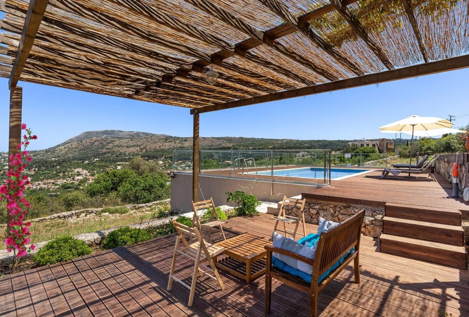 Patio, Natural landscape, Garden, Balcony/Terrace, Mountain view, Pool view