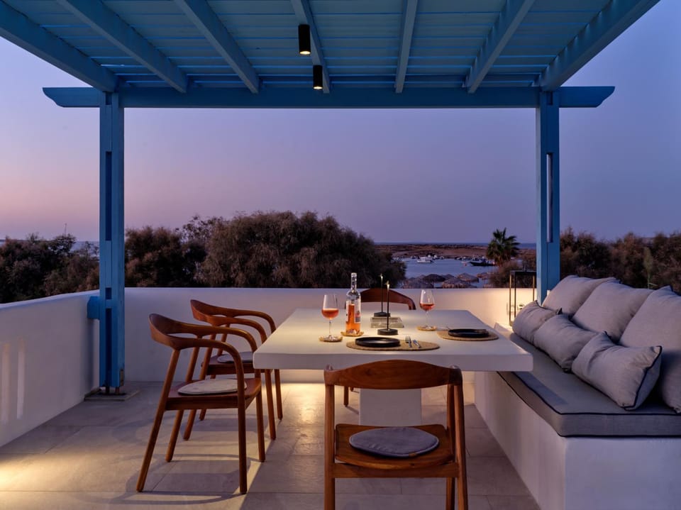Natural landscape, Balcony/Terrace, Sea view