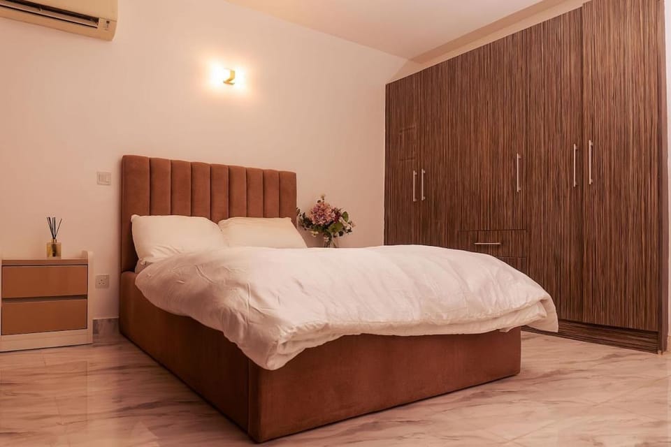 Bed, Bedroom, wardrobe