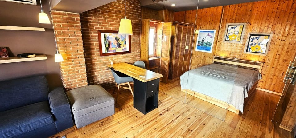 Vacansis Atico Loft El Mercat Apartment in Valencia