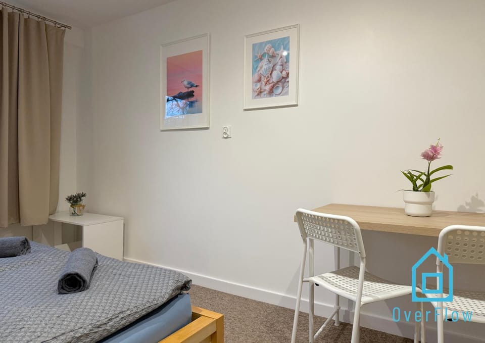 Sandcastle Room - 1 km to Baltic Sea & 15 Minutes to Gdańsk Old Town Vacation rental in Gdansk