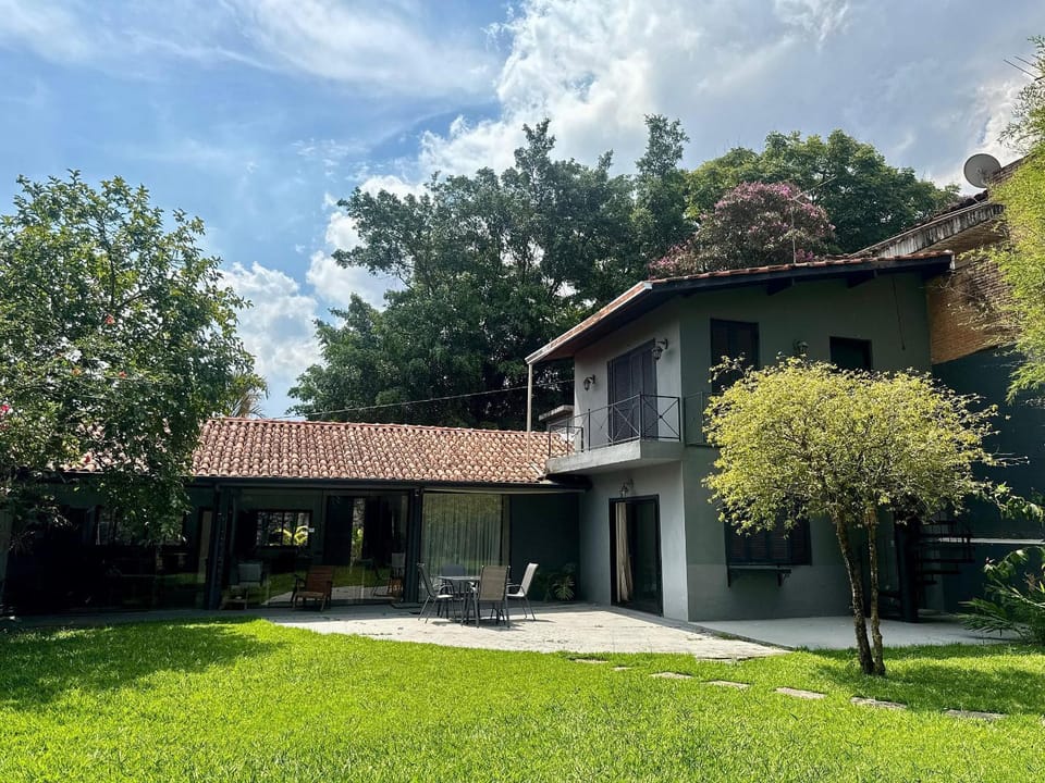 Facade/entrance, Garden