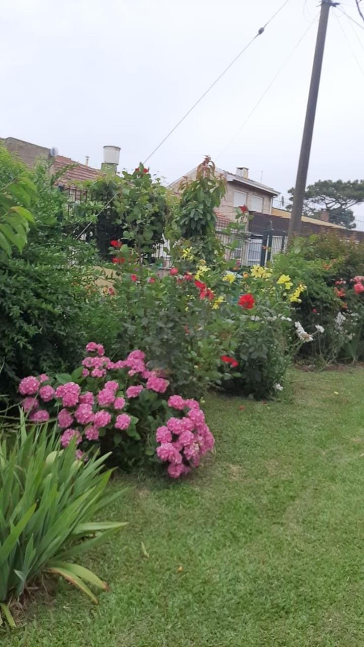 Campo y mar House in Mar del Plata