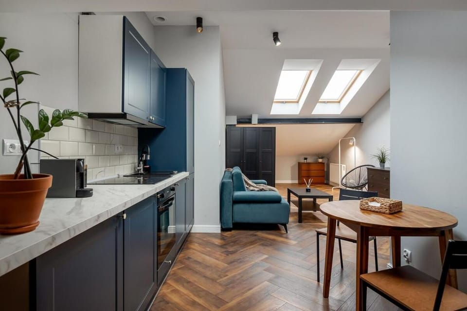 Kitchen or kitchenette, Living room, Seating area, Dining area, minibar, pet friendly, stove