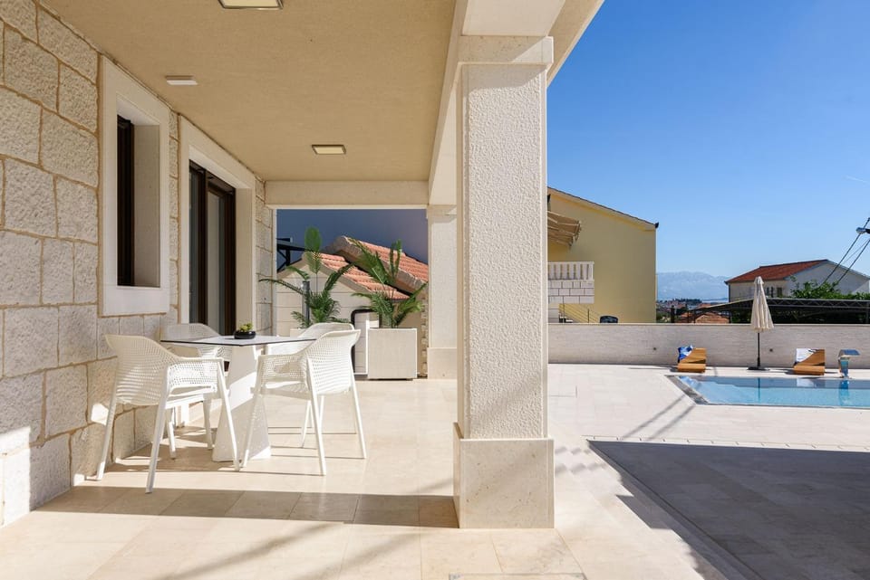 Balcony/Terrace, Seating area