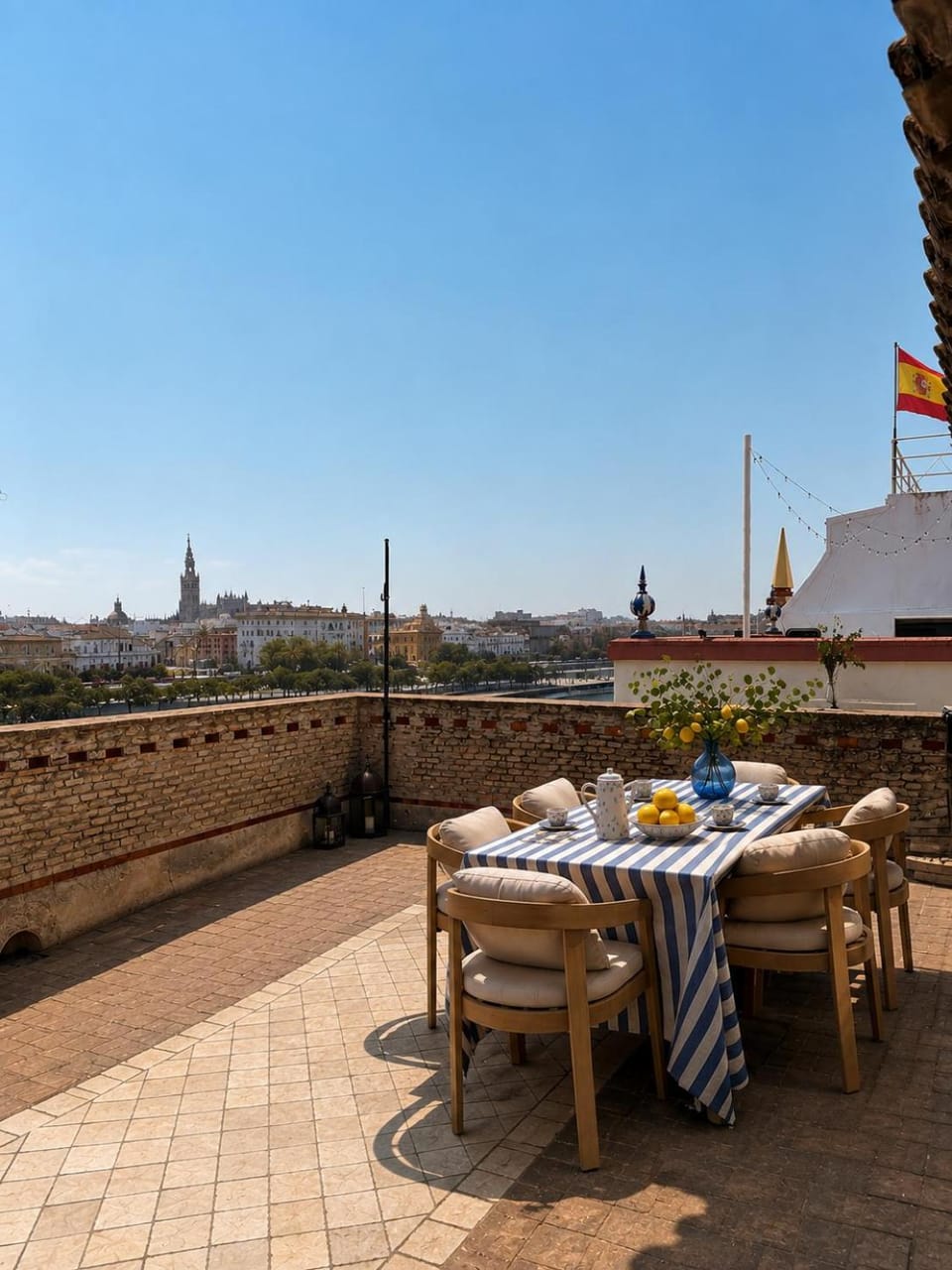 ISG Apartments Guadalquivir Exclusive Views Apartment in Seville