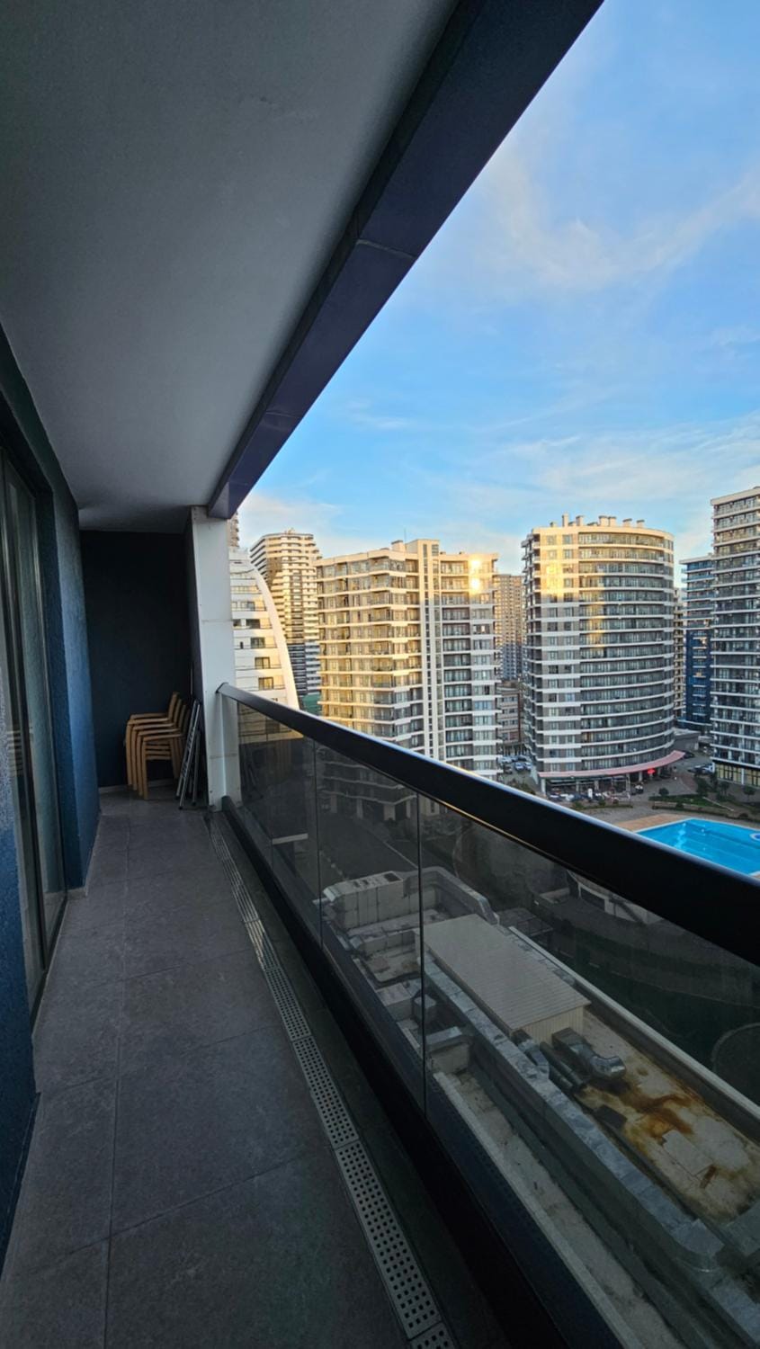 Property building, Day, View (from property/room), Balcony/Terrace
