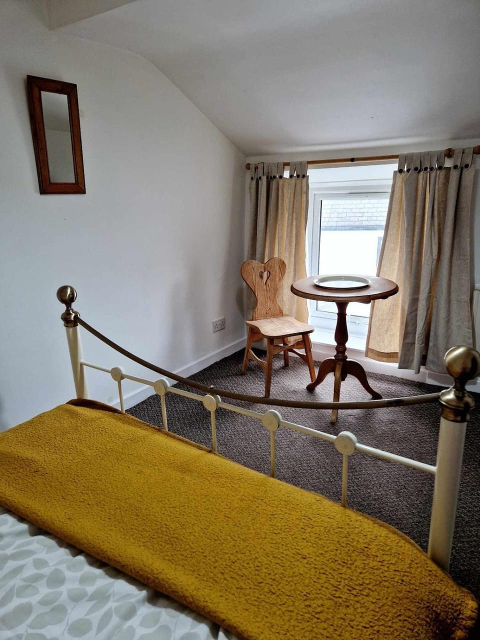 Large Victorian Townhouse House in High Peak District