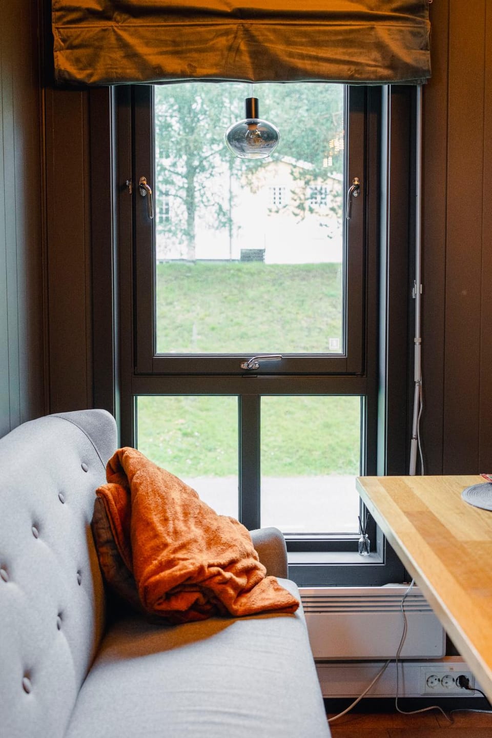 Kitchen or kitchenette, Seating area, Dining area