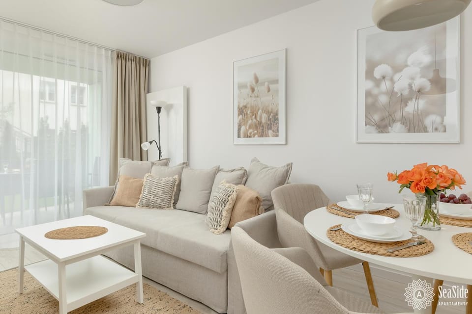 WHITEBLUE II Seaside Apartamenty ul Konopnickiej Kołobrzeg SAUNA & FITNESS & BAWIALNIA DLA DZIECI & ROWEROWNIA - w cenie pobytu Apartment in West Pomeranian Voivodeship, Poland