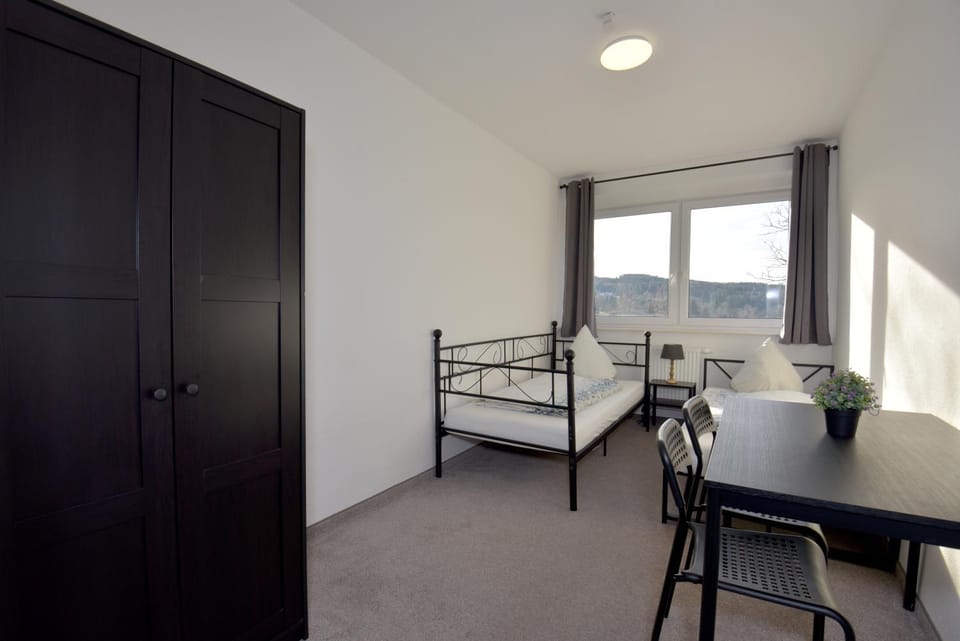 Bed, Bedroom, wardrobe