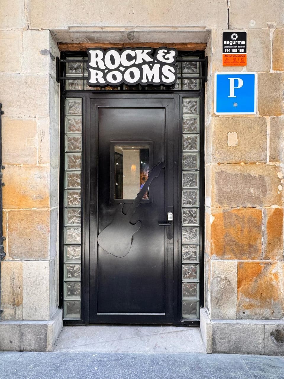 Rock&Rooms Bed and Breakfast in Bilbao