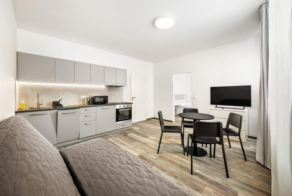Living room, kitchen