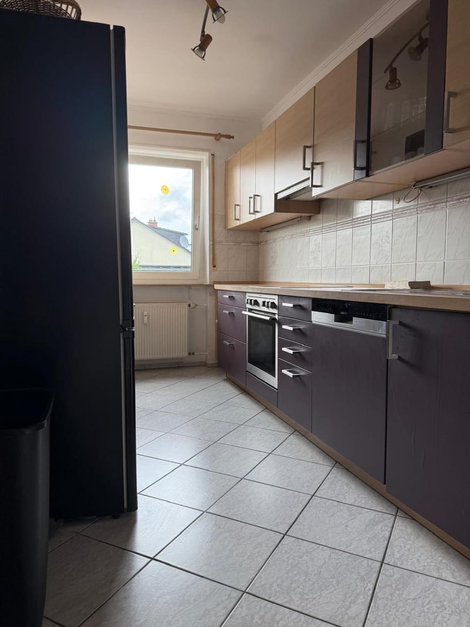 Kitchen or kitchenette, stove, kitchen