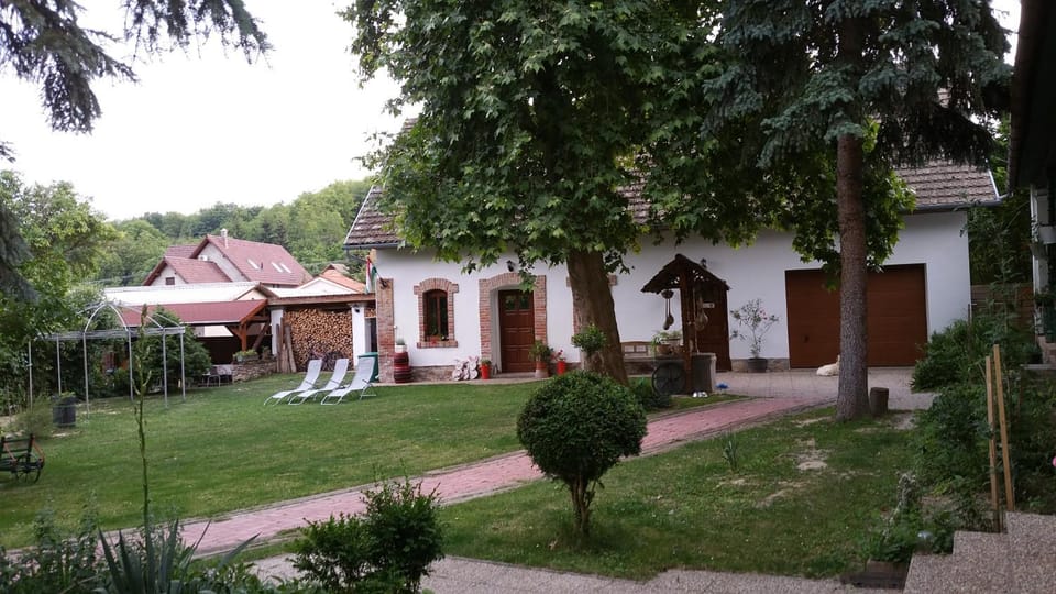 Garden, Garden