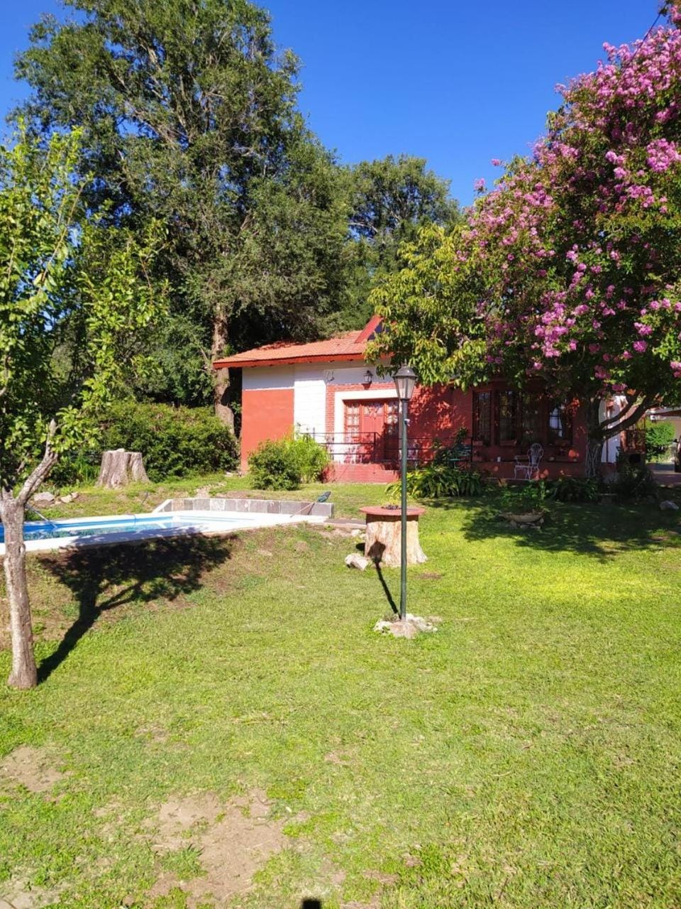 Property building, Day, Garden