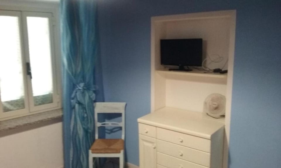 Communal lounge/ TV room, TV and multimedia