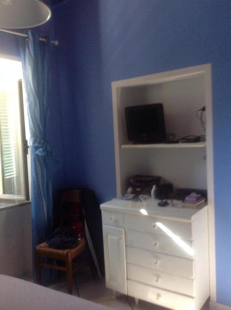 Bed, TV and multimedia