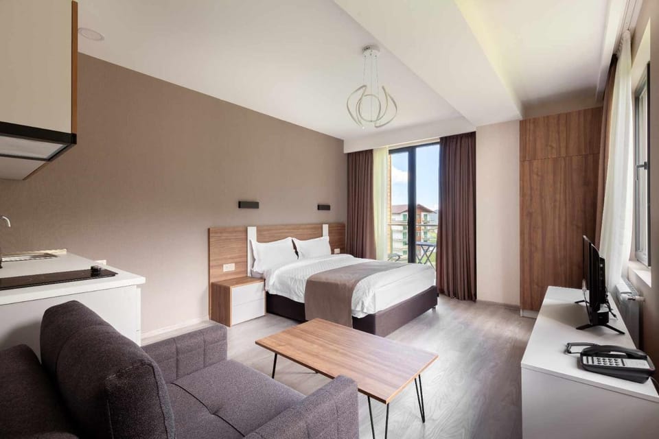 TV and multimedia, Living room, Bedroom