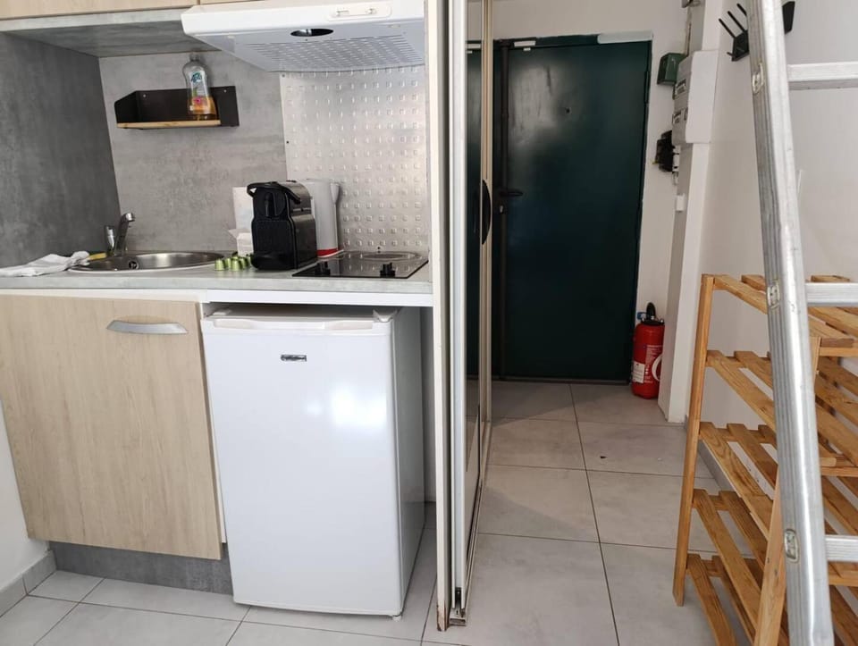 Studio climatisé Apartment in Nice