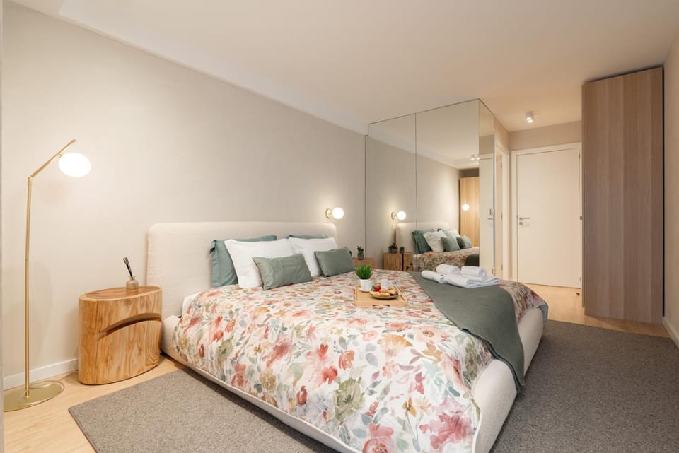 Bed, Bedroom, wardrobe