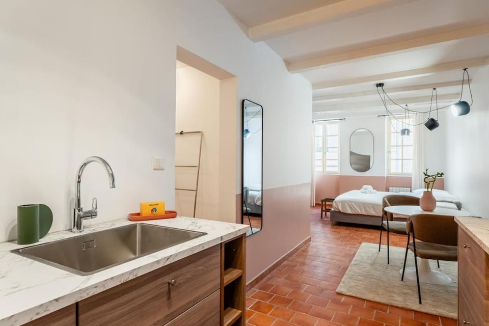 Plein coeur historique vieille ville Apartment in Marseille