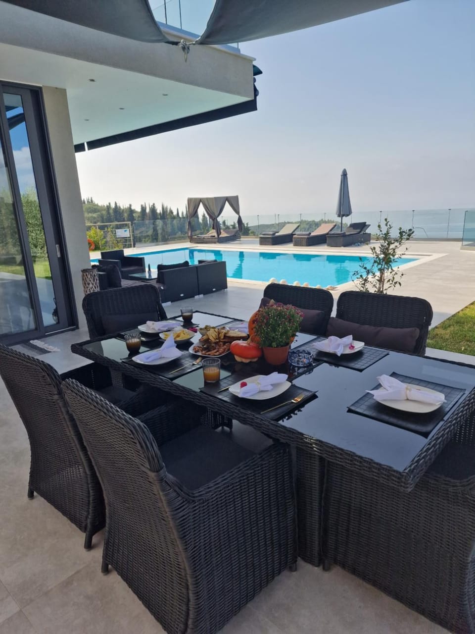 Patio, Dining area, Pool view, Swimming pool
