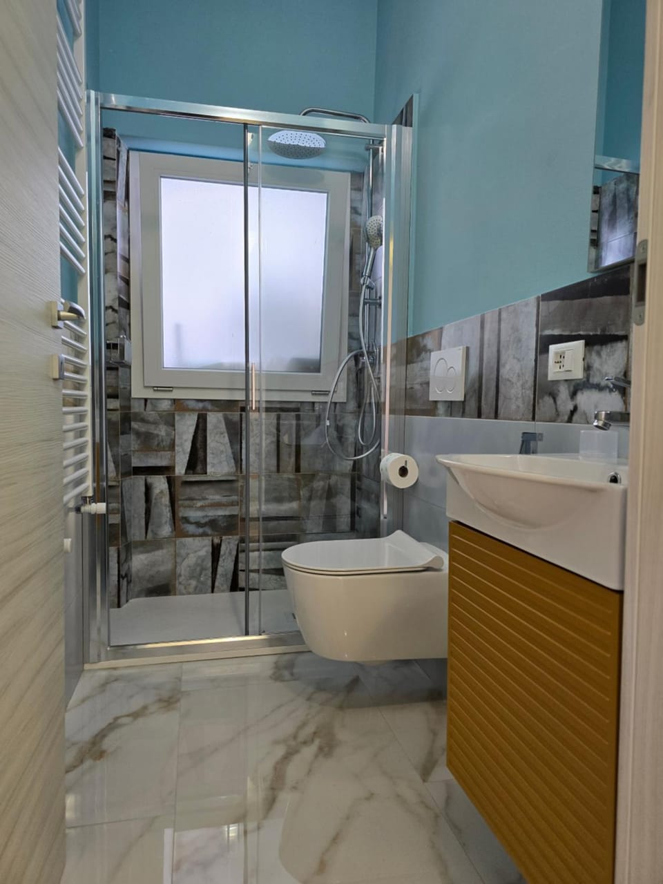 Toilet, Bathroom