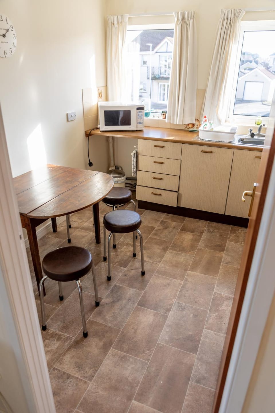 Central, Coastal, Family Flat Apartment in Portstewart