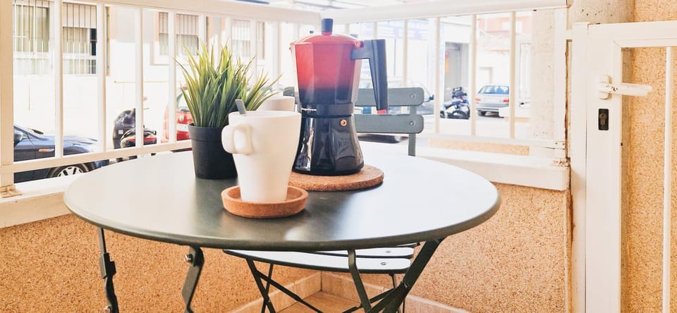 Apto Familiar en Alicante, 4 Pax, 3 Camas, 2 Baños Apartment in Alacantí