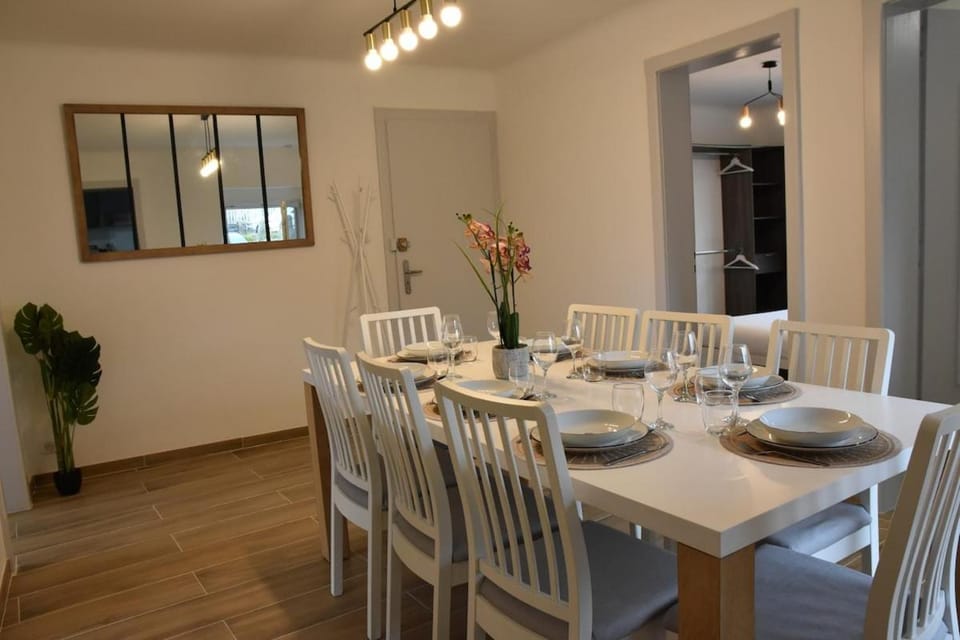 Le Nid des Cigognes avec terrace Apartment in Thionville