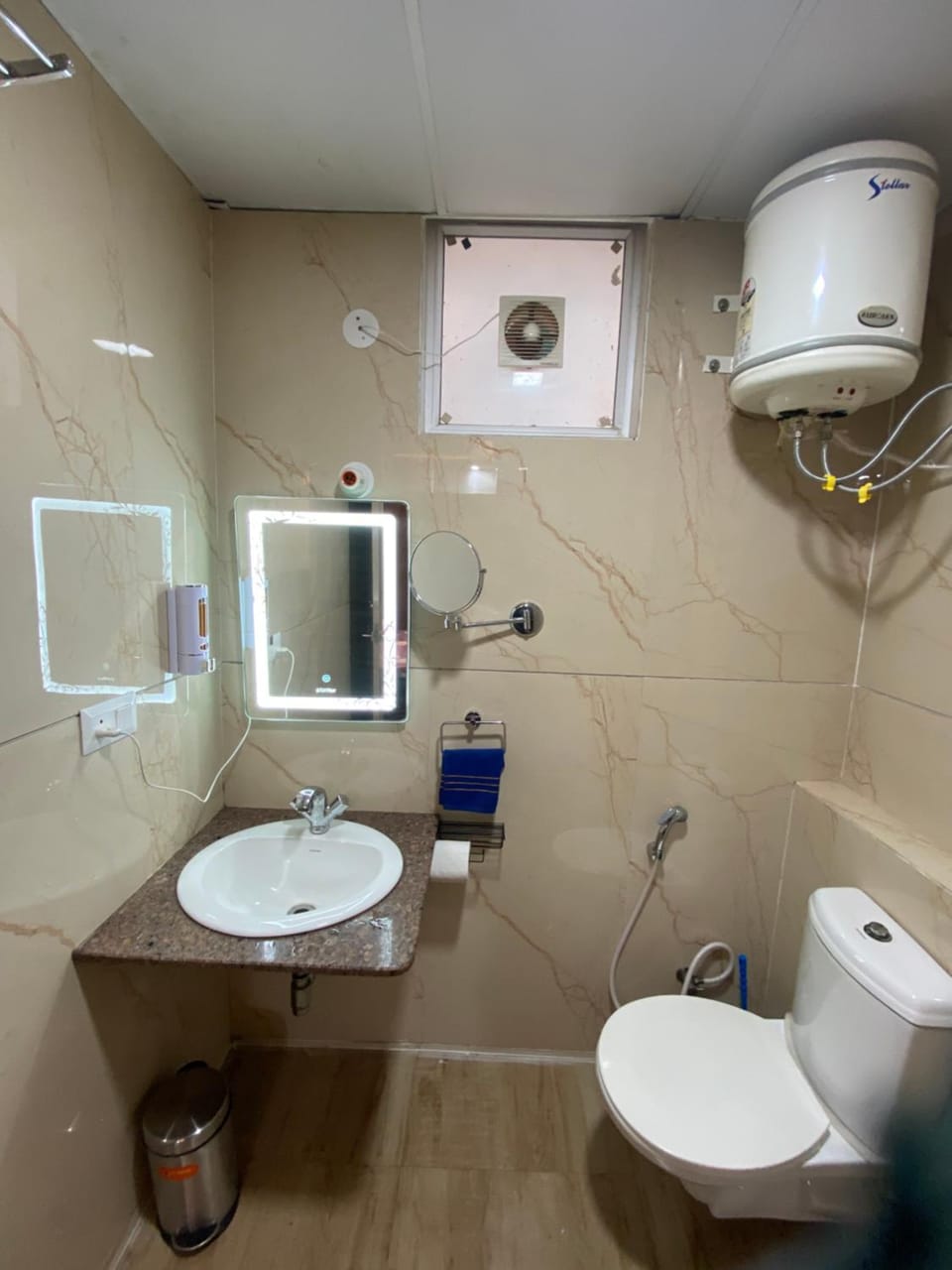 Taj Luxury Twins Apartment in Agra