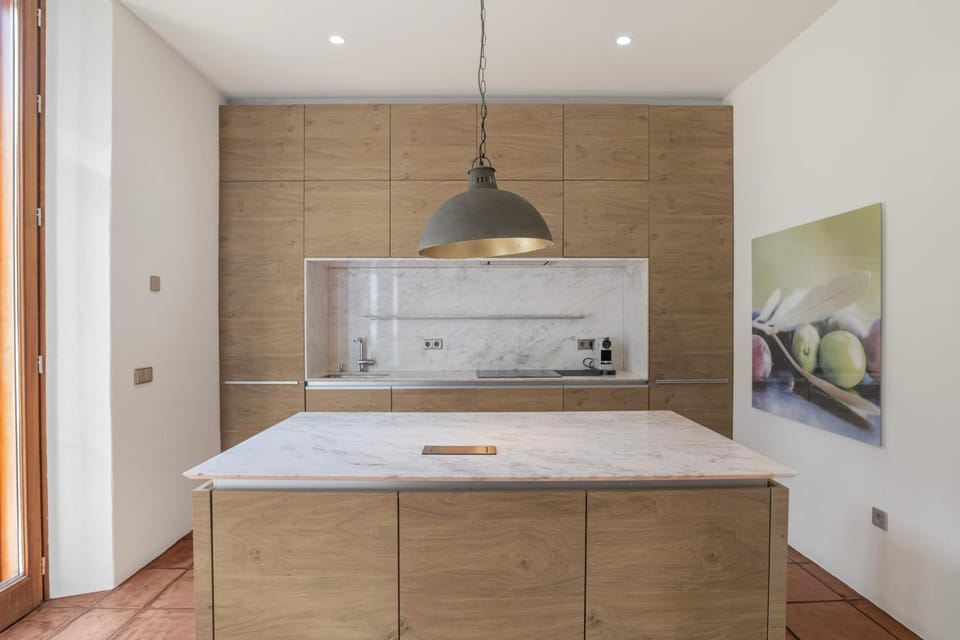 Kitchen or kitchenette, Living room