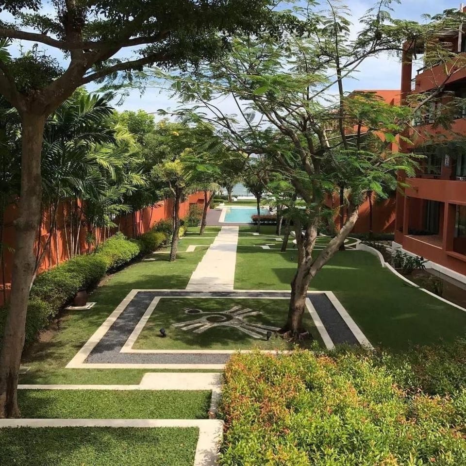 Beach front in Hua Hin Khao Tao Apartment in Bangkok