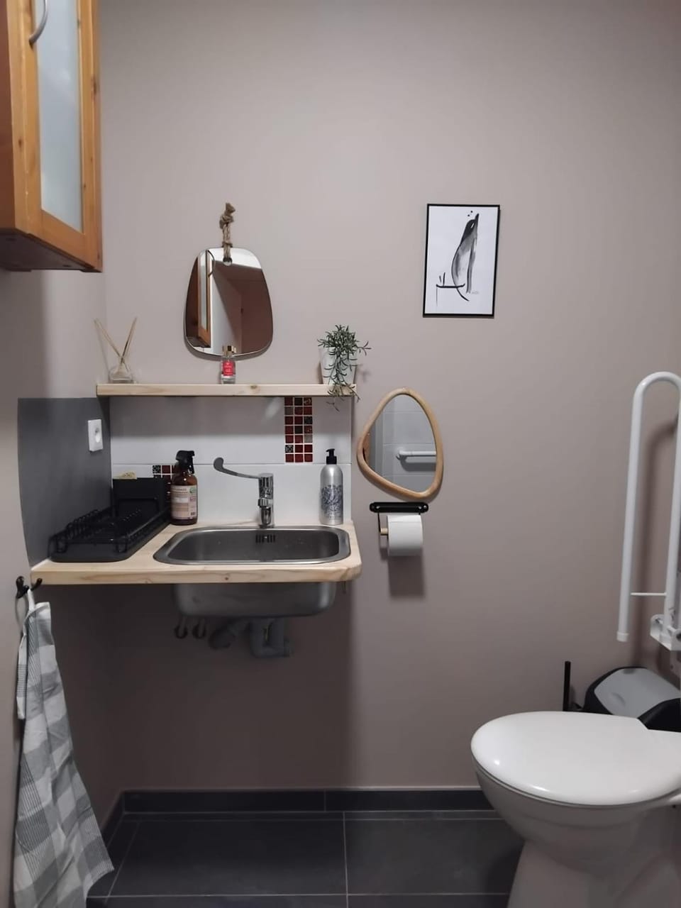 Shower, Toilet, Bathroom