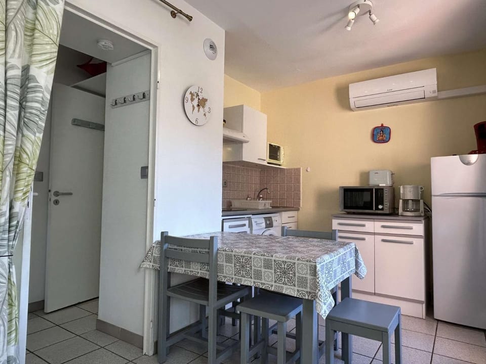 Appart 2 pièces 5 couchages CERBERE BN450-A211 Apartment in Alt Empordà