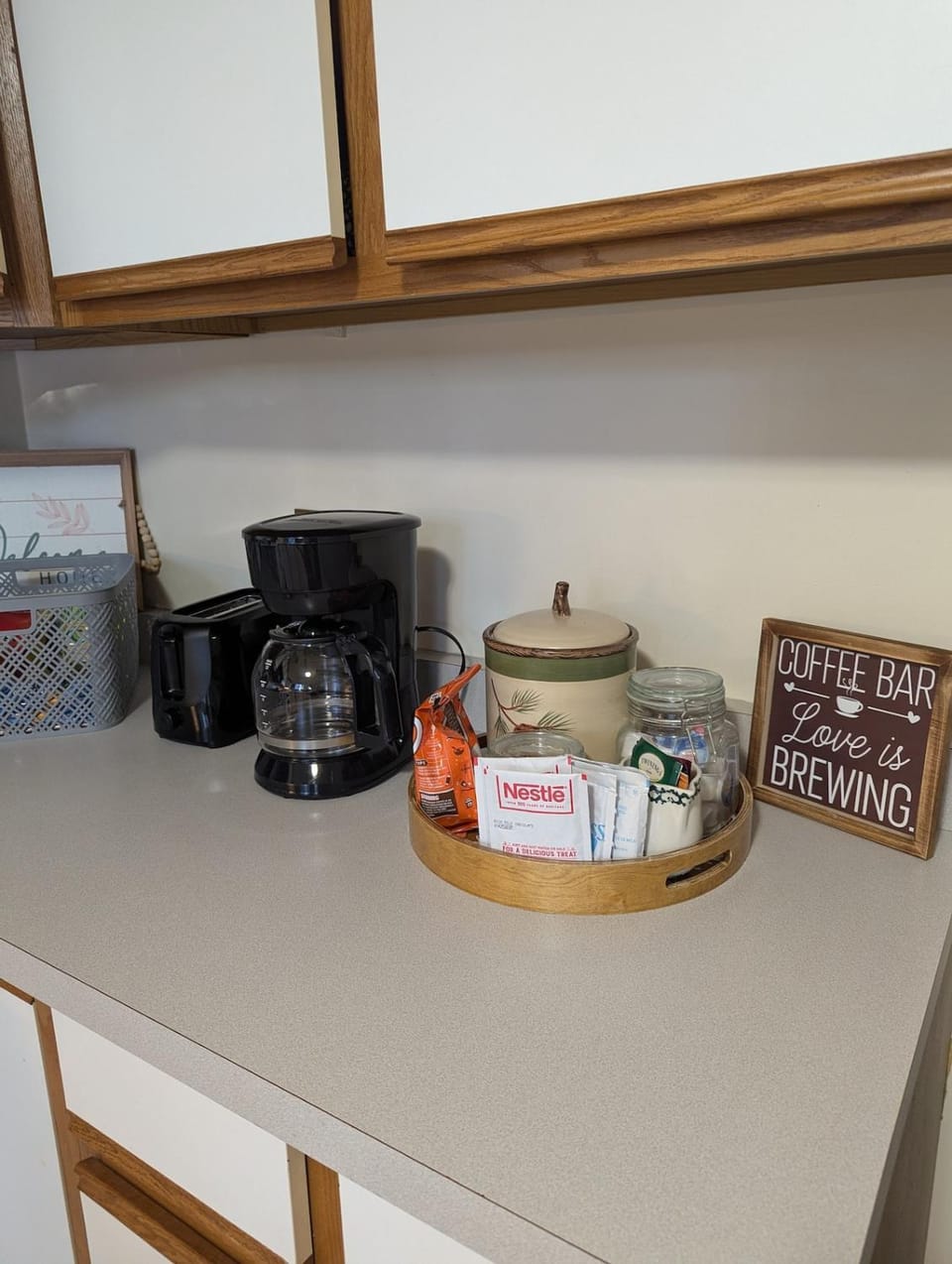 Coffee/tea facilities, Kitchen or kitchenette, Food and drinks