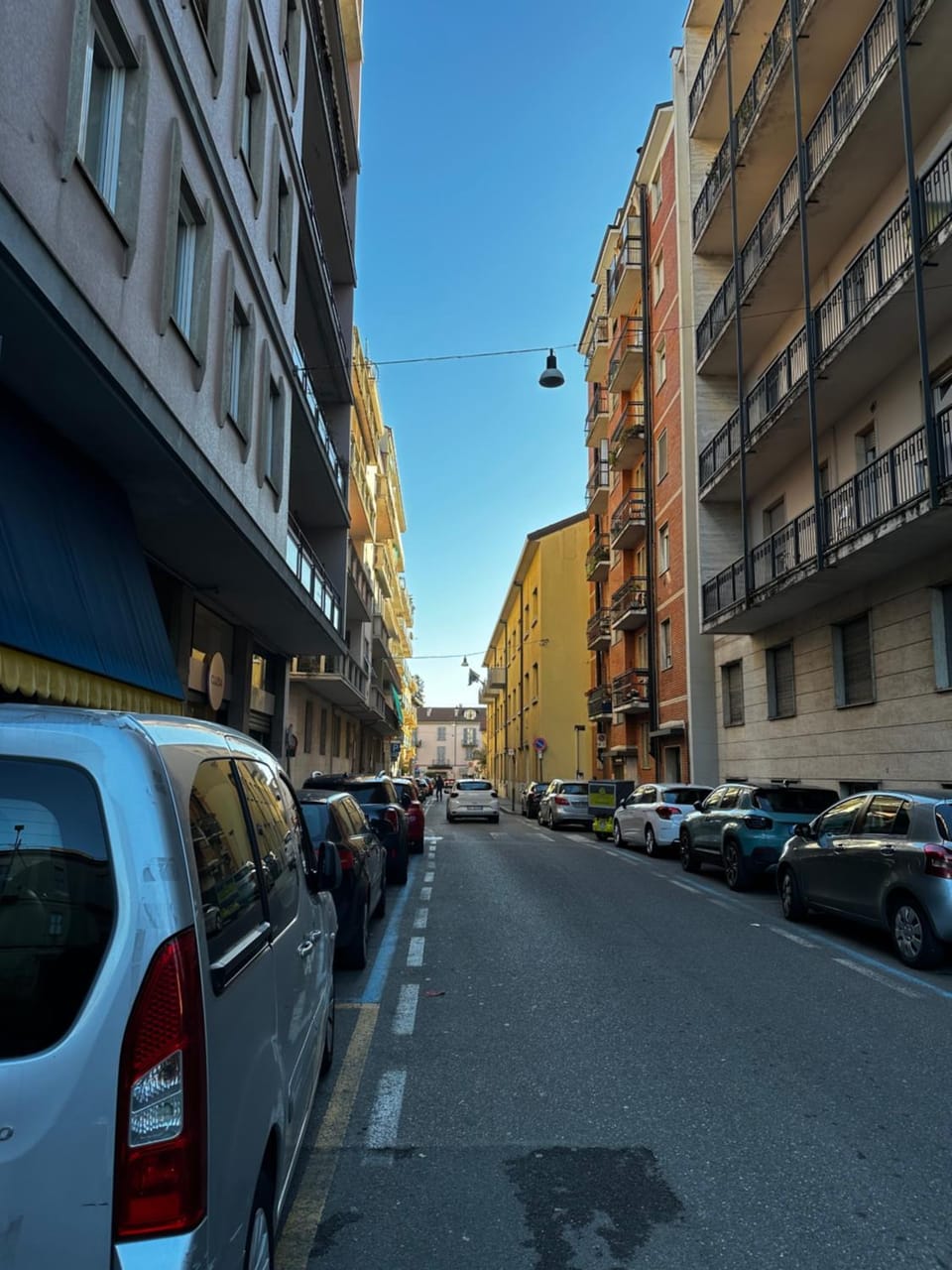 Neighbourhood, Street view