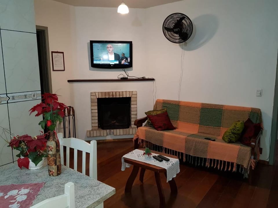 Apartamento a DUAS quadras do Centropai Apartment in Gramado