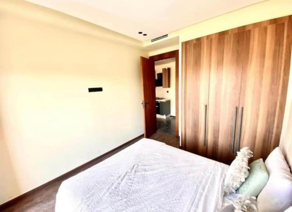Le 134 Square Apartment in Casablanca