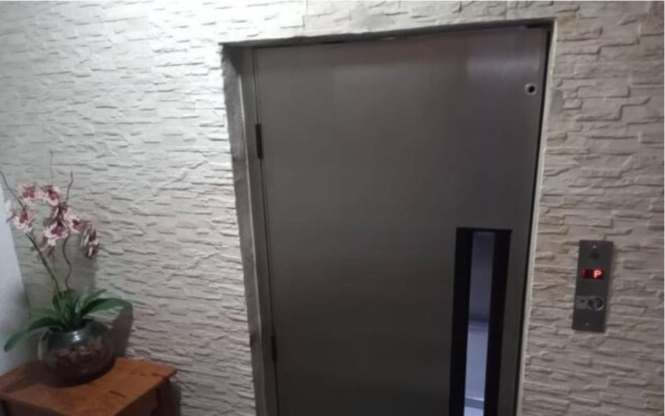 elevator