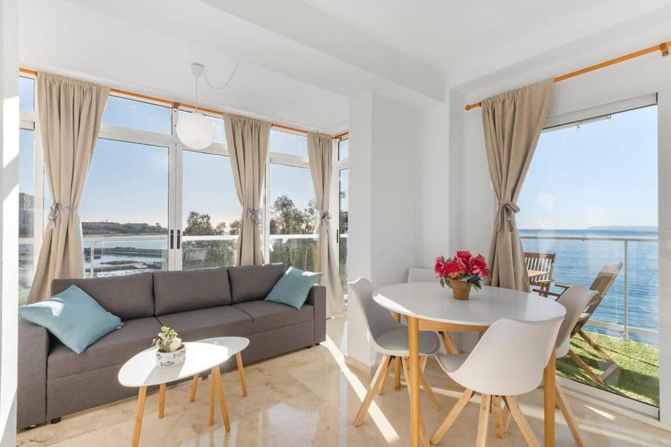LovelyLoft Alfin Apartment in Alicante