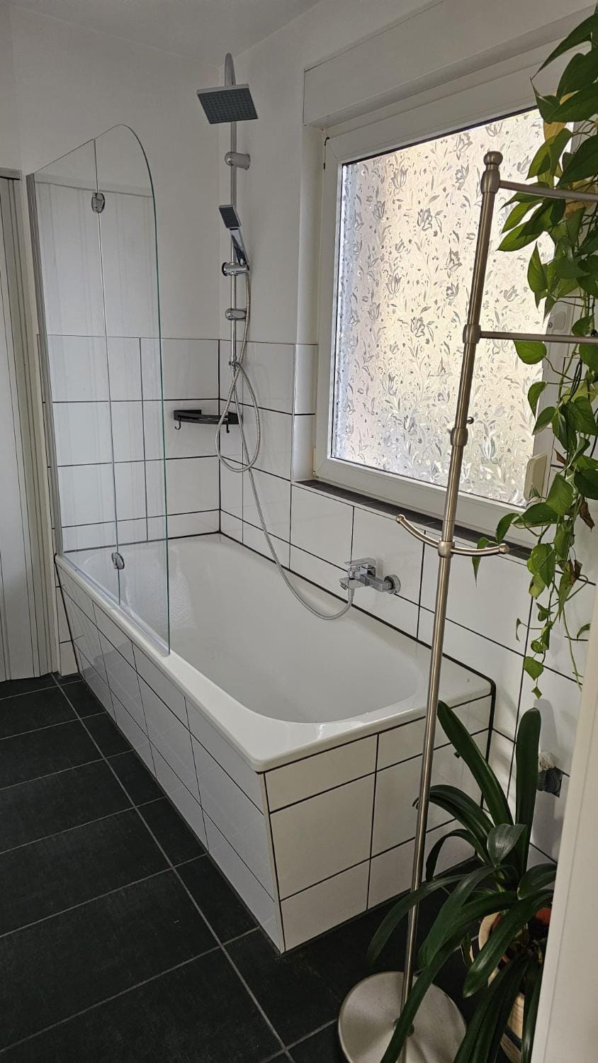 Shower, Bath