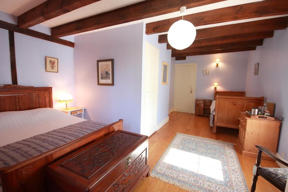 Property building, Bedroom