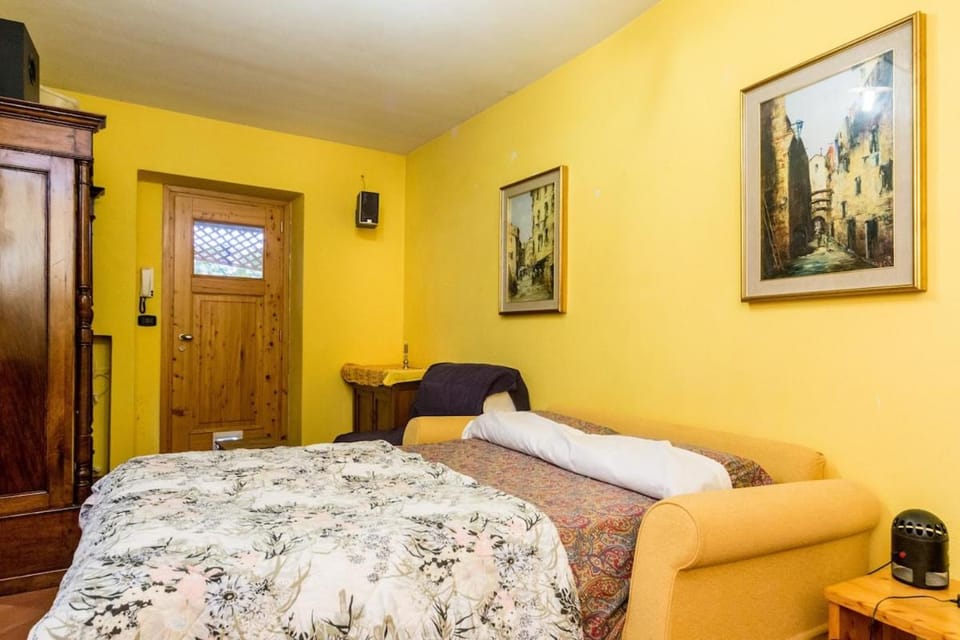 Bedroom, wardrobe
