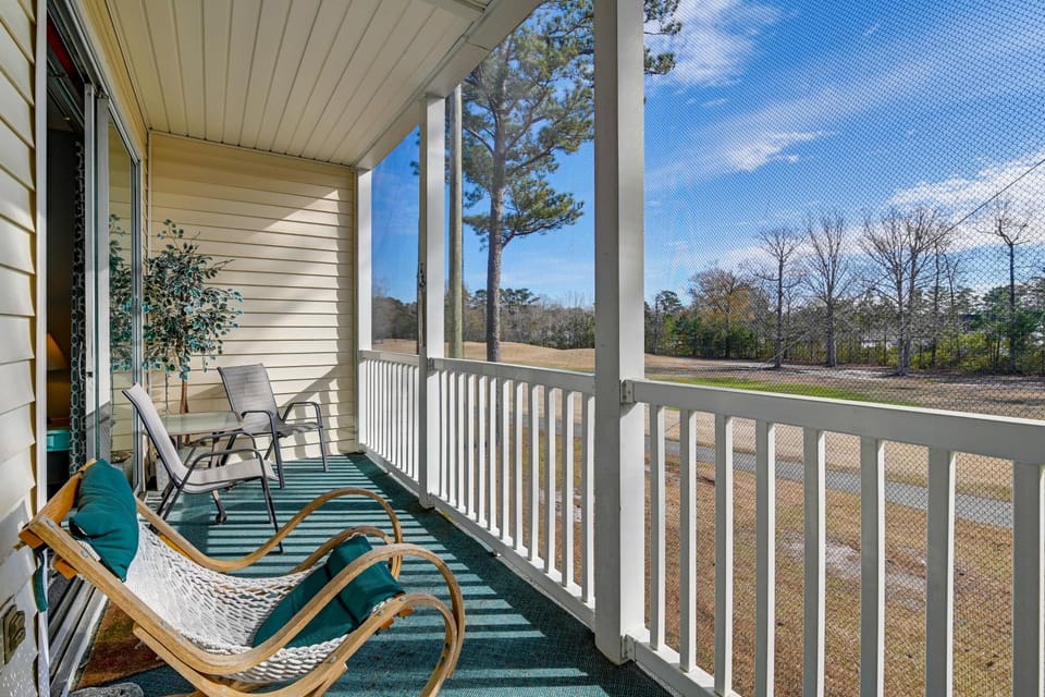 4 Mi to Ocean: Myrtle Beach Condo w/ Resort Perks House in Carolina Forest