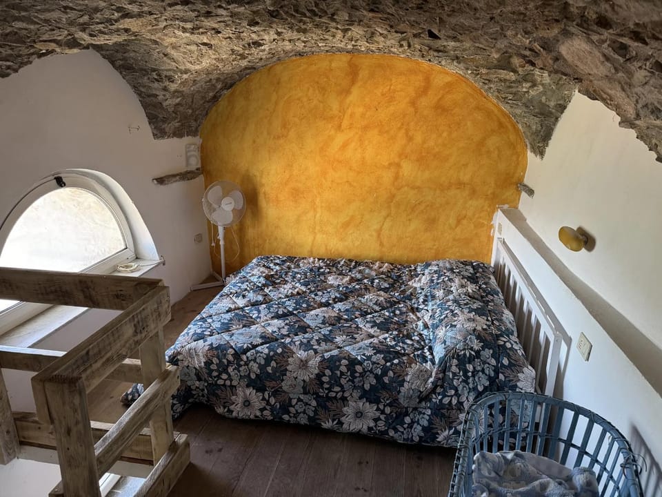 Al Castello Apartment in Province of Massa and Carrara