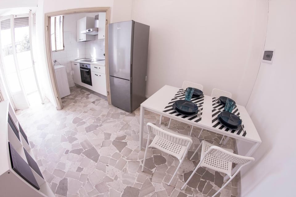 Kitchen or kitchenette, oven, stove